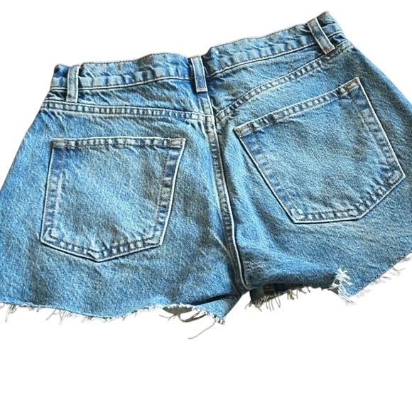 Reformation Charlie High Rise Jean Short - Picture 2 of 8